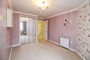 BEDROOM- click for photo gallery